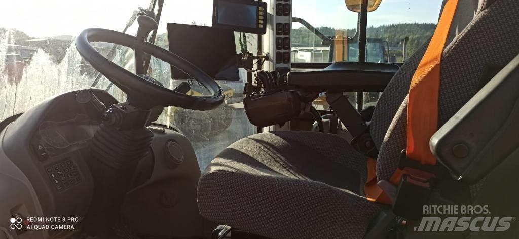Volvo L 120 H 轮式装载机