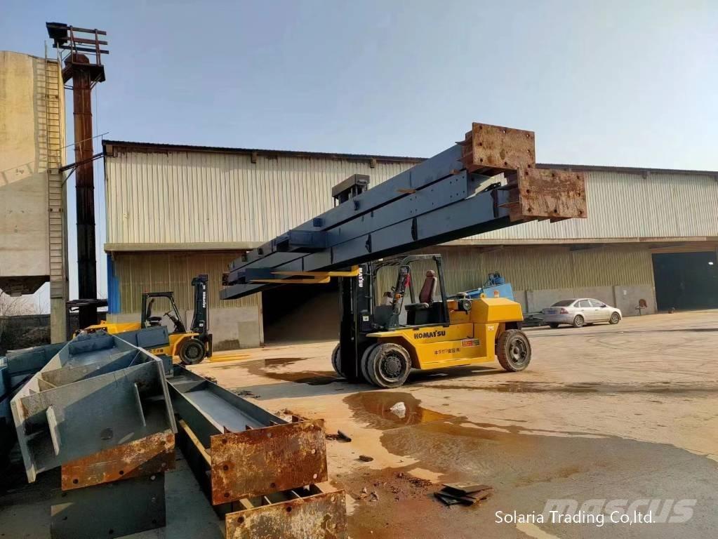 Komatsu FD 160E-8 柴油叉车