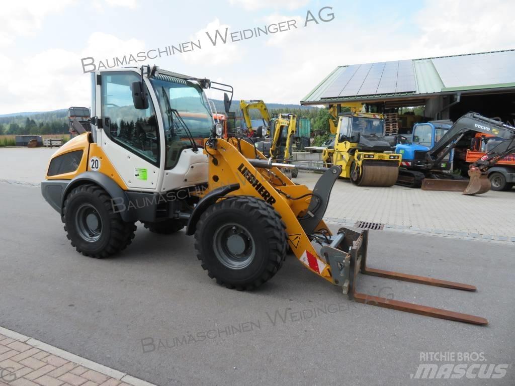 Liebherr L506C 轮式装载机