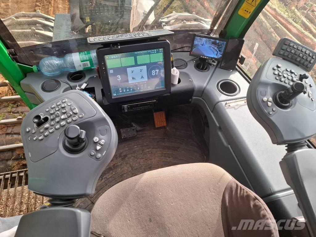 John Deere 1270 G 收割机