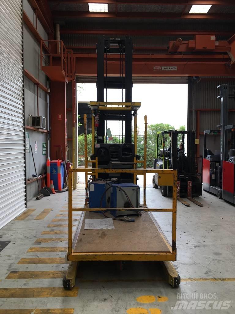 Hyster R30XMF2 高举式装载机