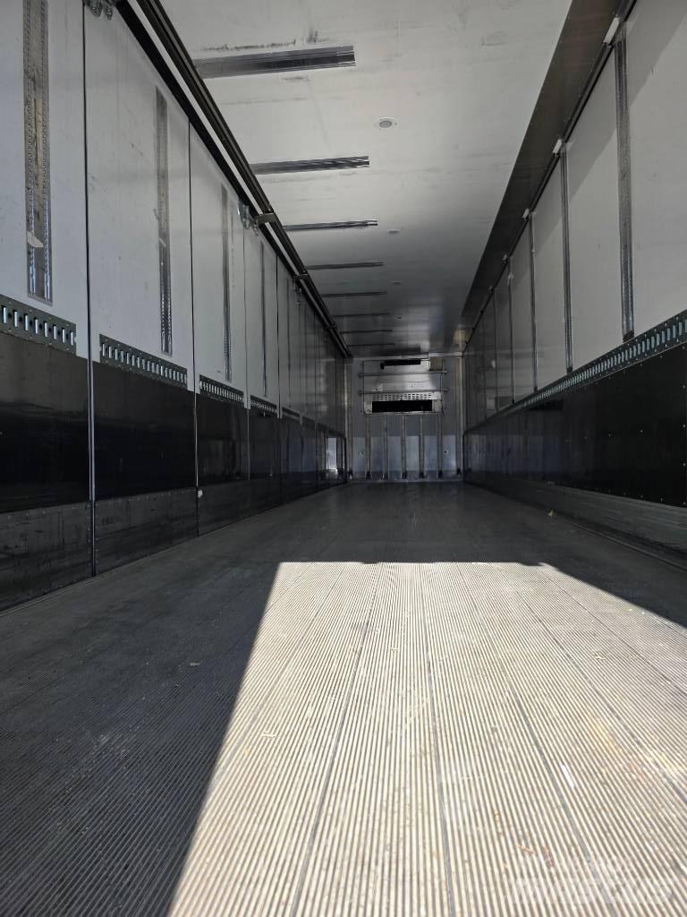 VAK SEMITRAILER 保温半挂车