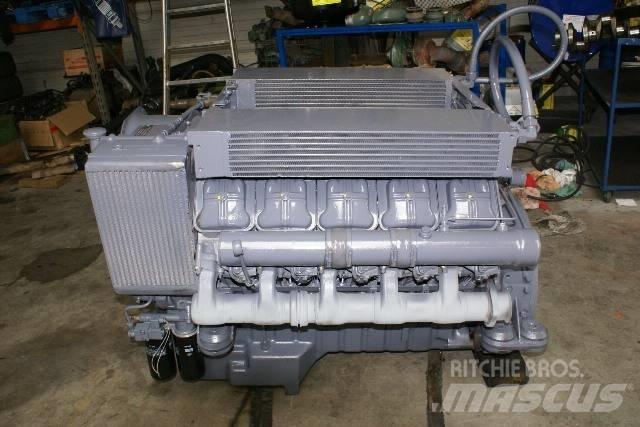 Deutz F10L513 发动机