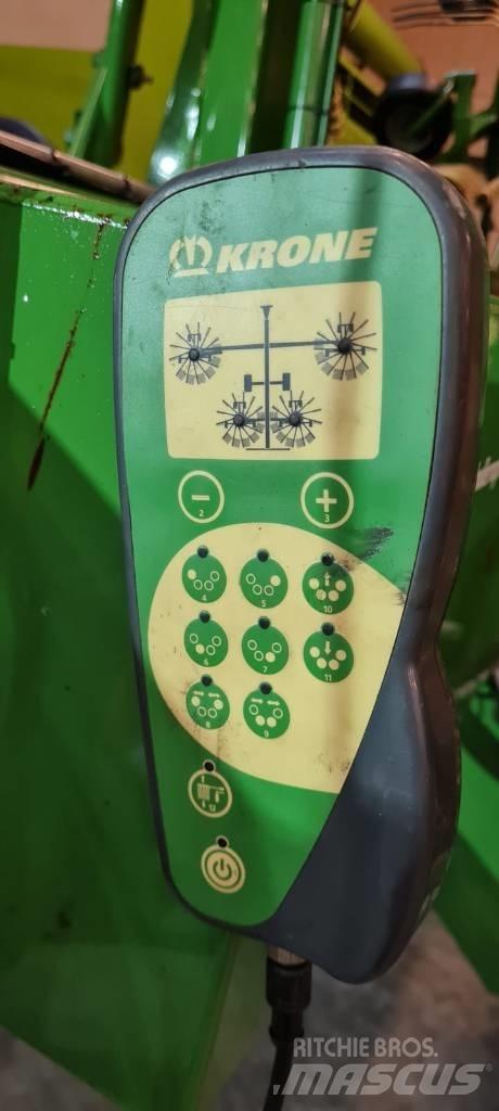 Krone Swadro 1400 犁耙和摊草机