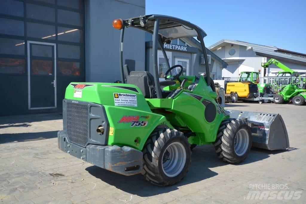 Avant 755 i 小型装载机