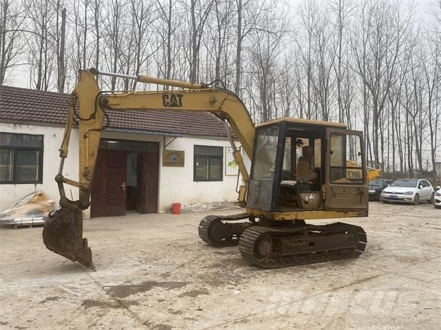 CAT E70B 履带挖掘机