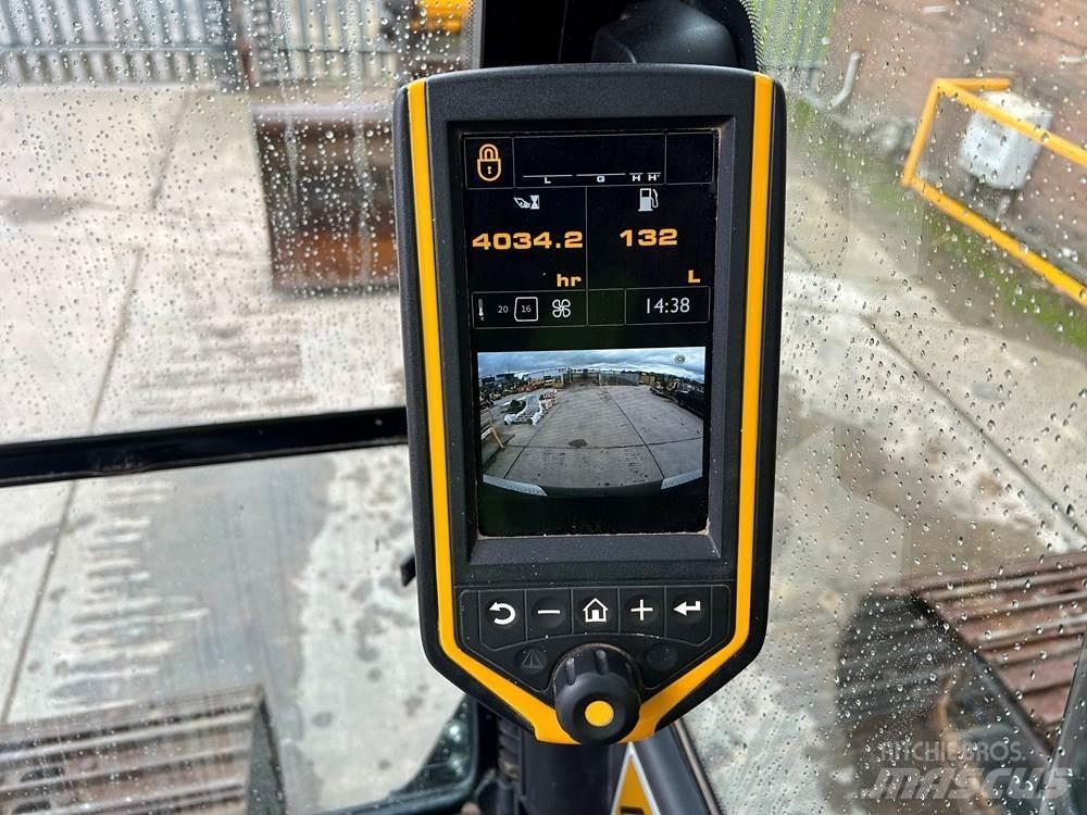 JCB JS160 履带挖掘机