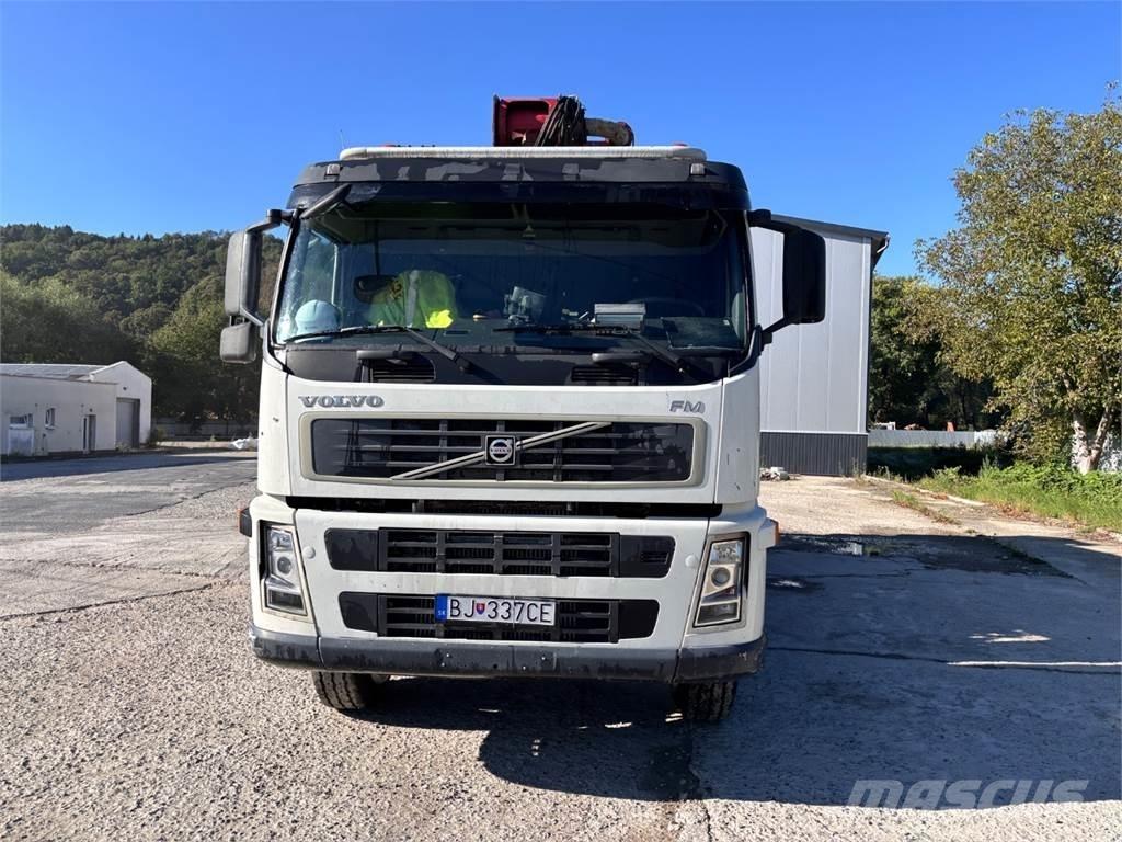 Volvo FM 440 8X4 自卸式货车