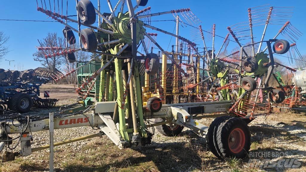 CLAAS Liner 3500 料堆整形机