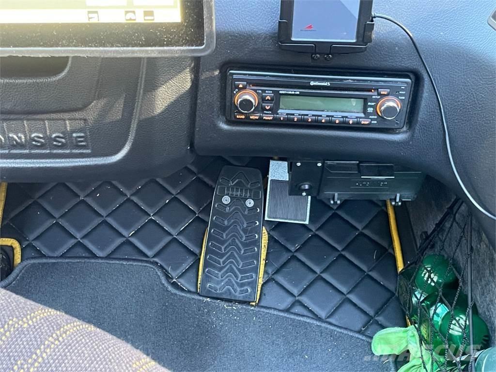 Ponsse Wisent 集运机