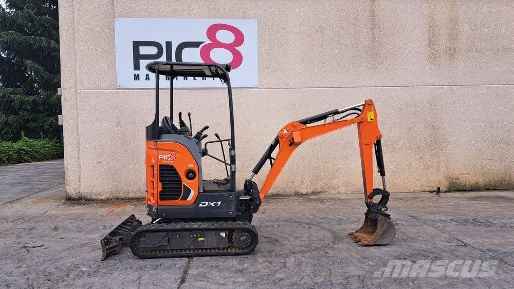 Doosan DX 17 小型挖掘机