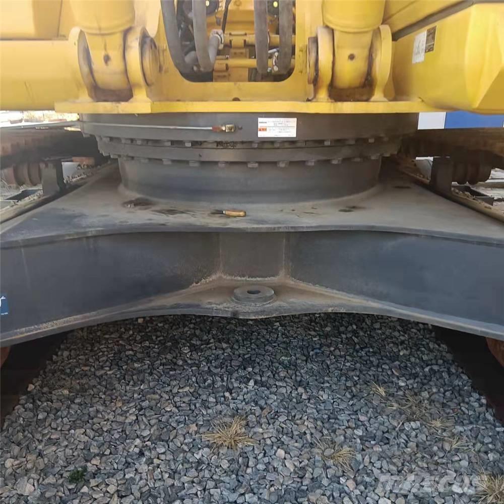 Komatsu PC360-7 履带挖掘机