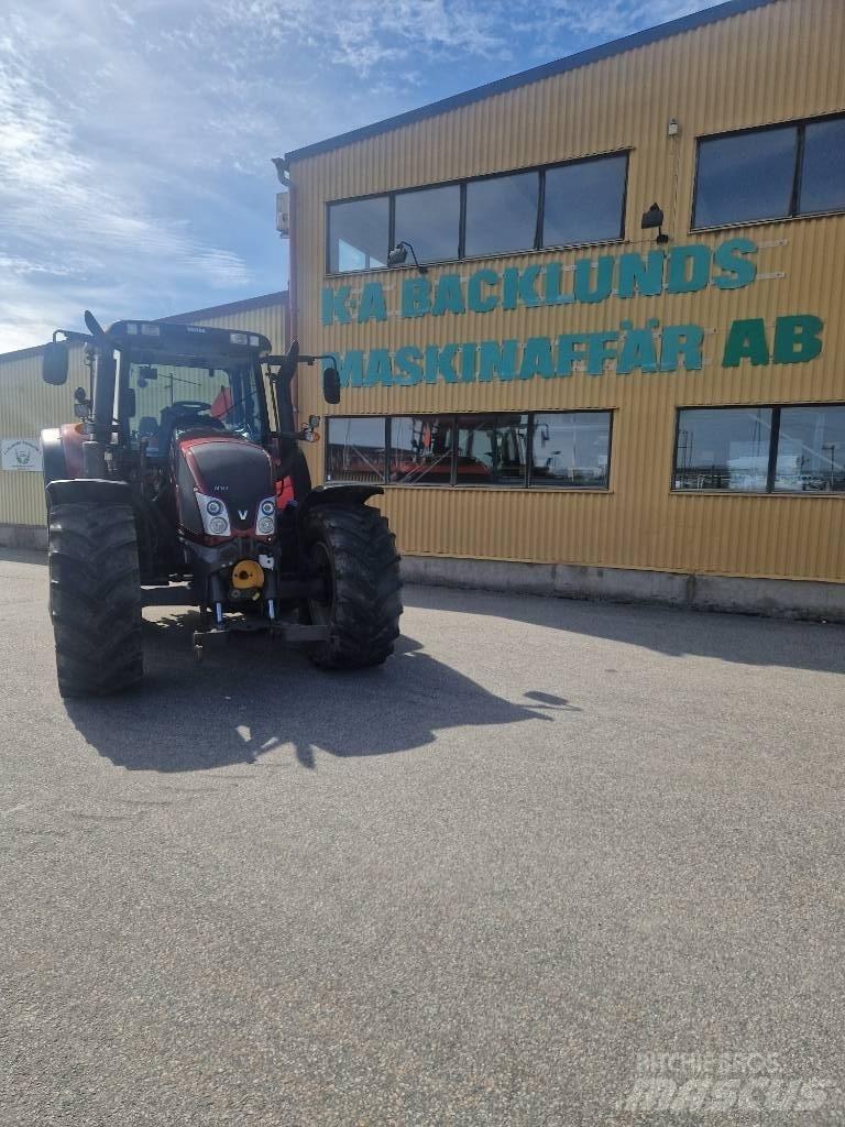 Valtra N143 拖拉机/农用车