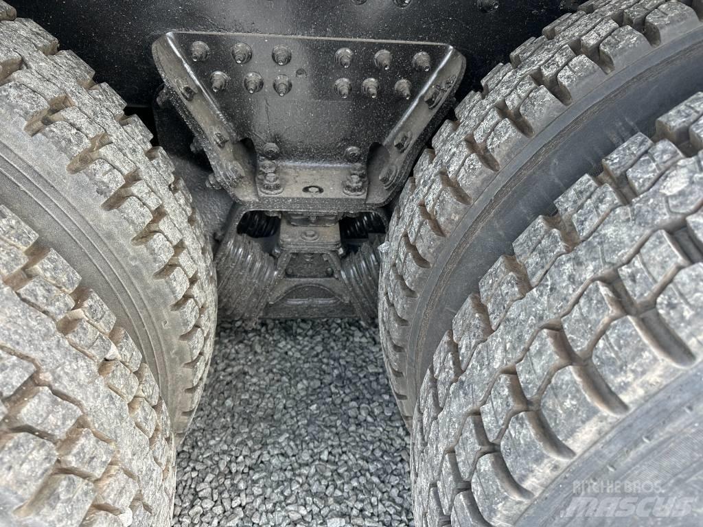 International 7400 垃圾车