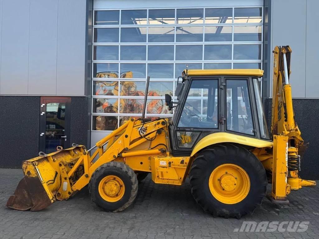 JCB 3CX-4 反铲装载机