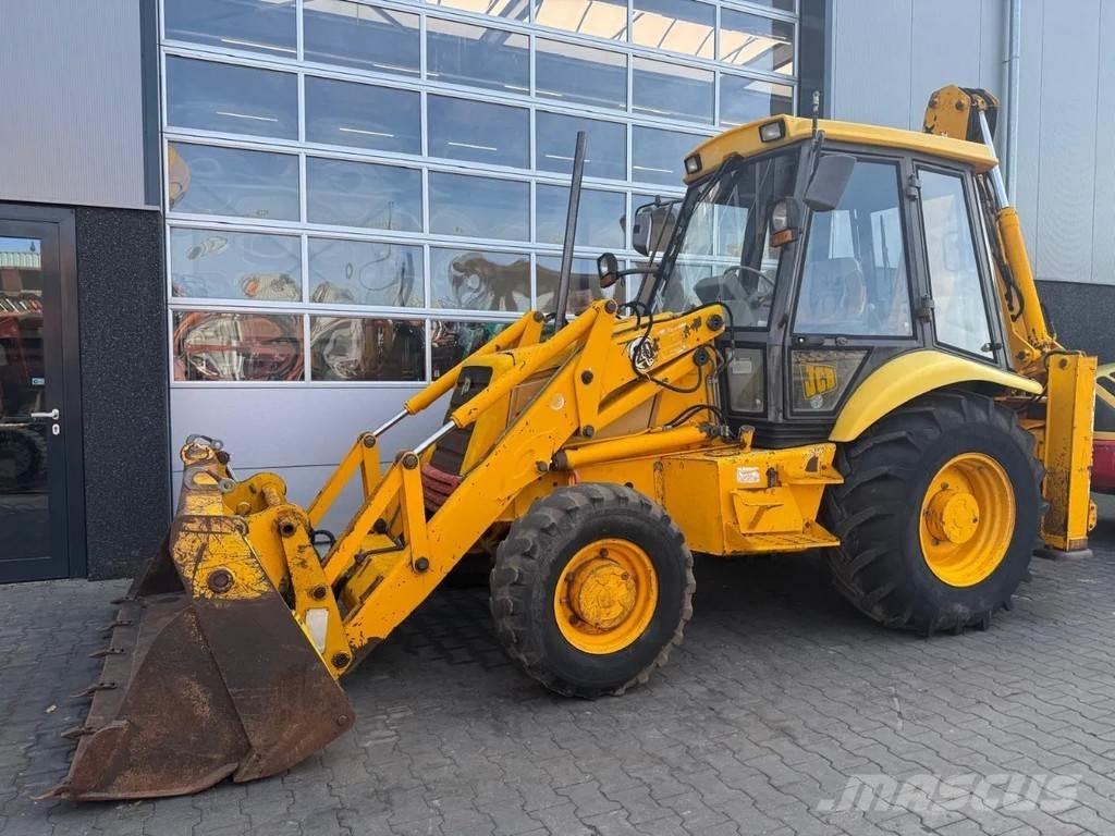 JCB 3CX-4 反铲装载机