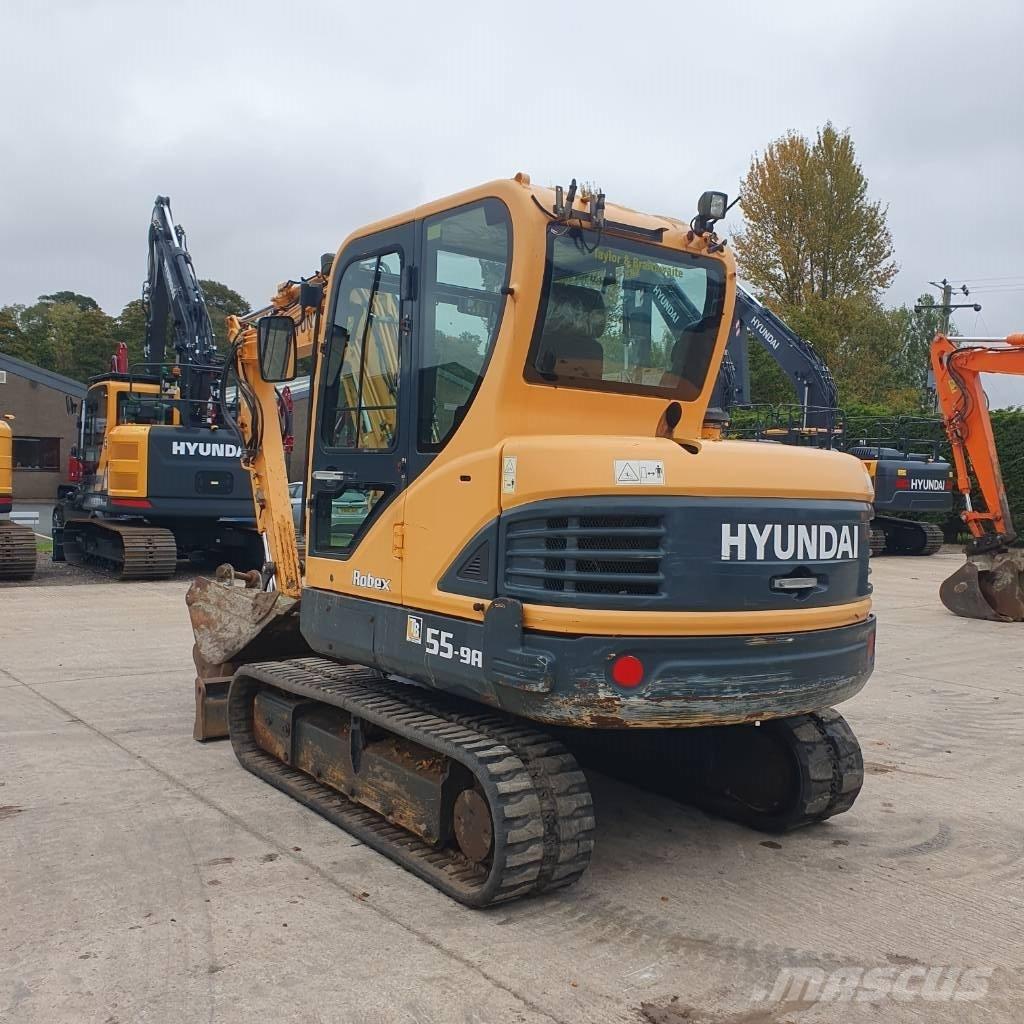 Hyundai R55 小型挖掘机