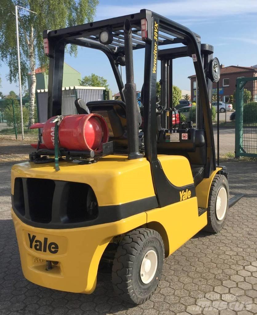 Yale GLP030VX 天然气叉车