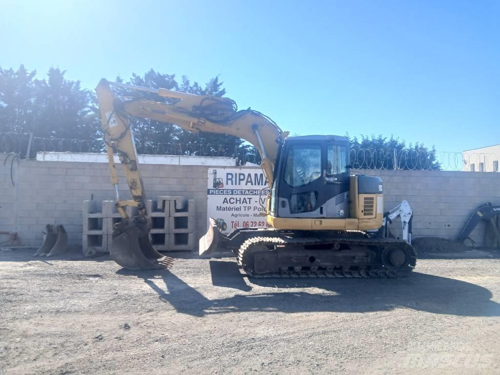 Komatsu PC 128 US 履带挖掘机