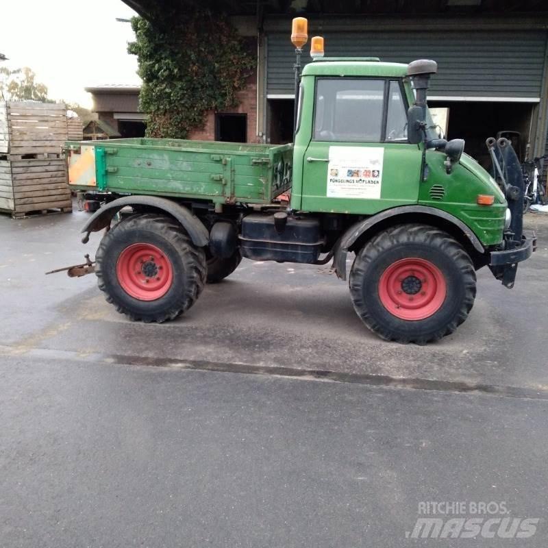Mercedes-Benz U421 拖拉机/农用车