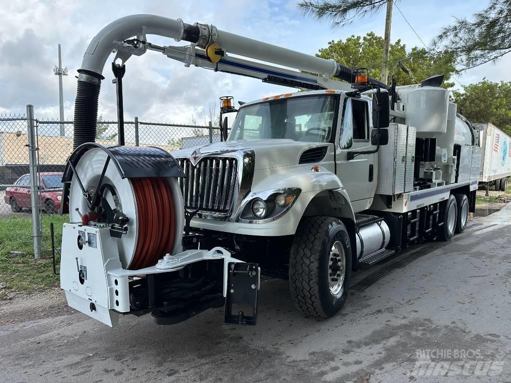 International 7500 组合/真空油槽车