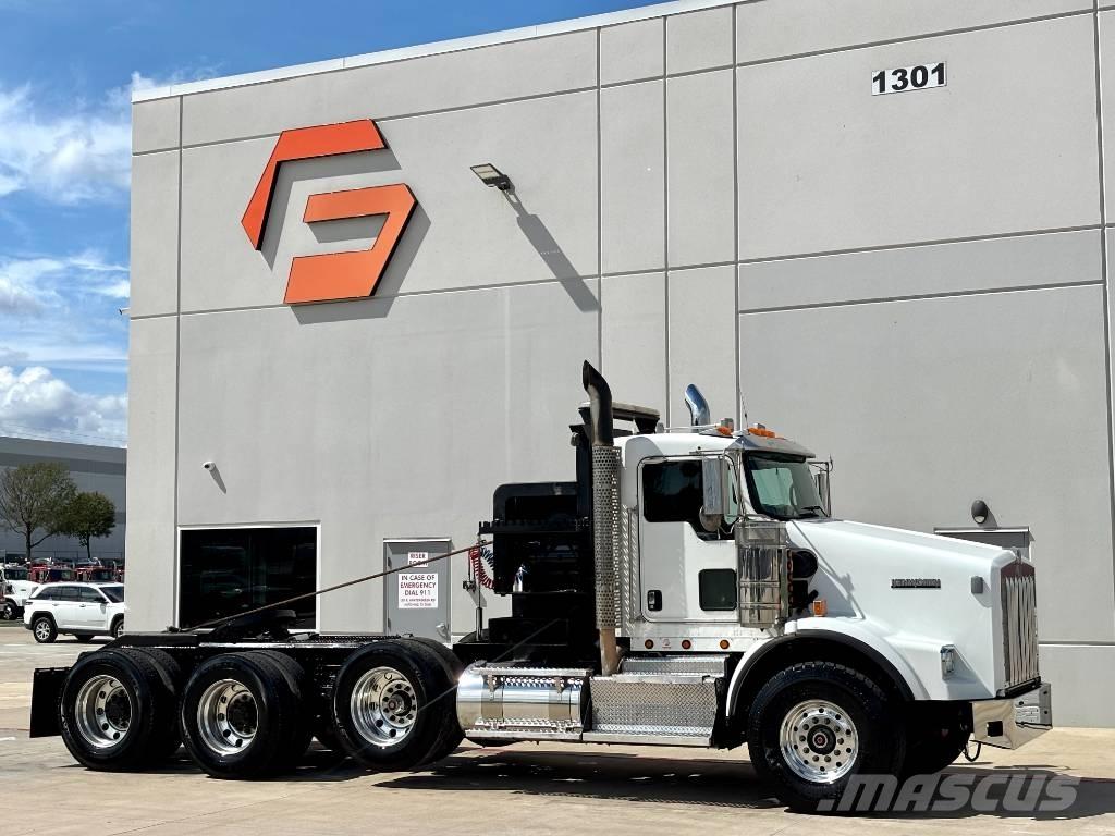 Kenworth T 800 救援车