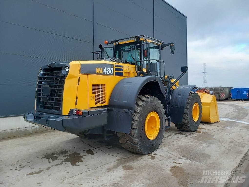 Komatsu WA480-8E0 轮式装载机