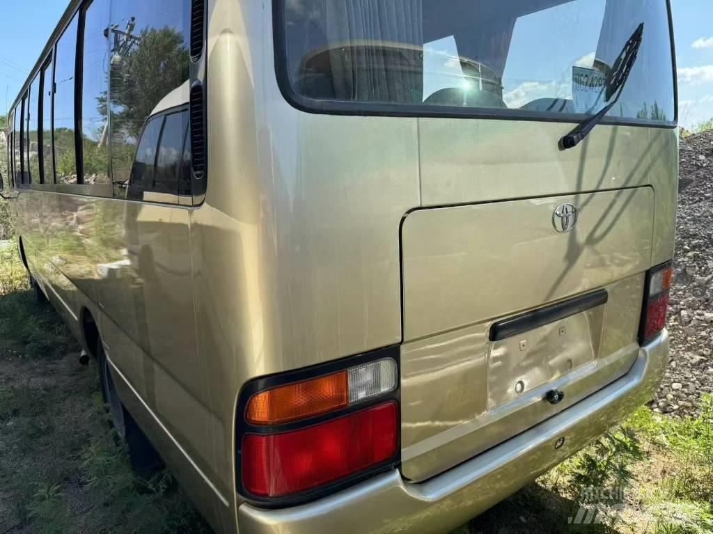 Toyota Coaster Bus 迷你巴士