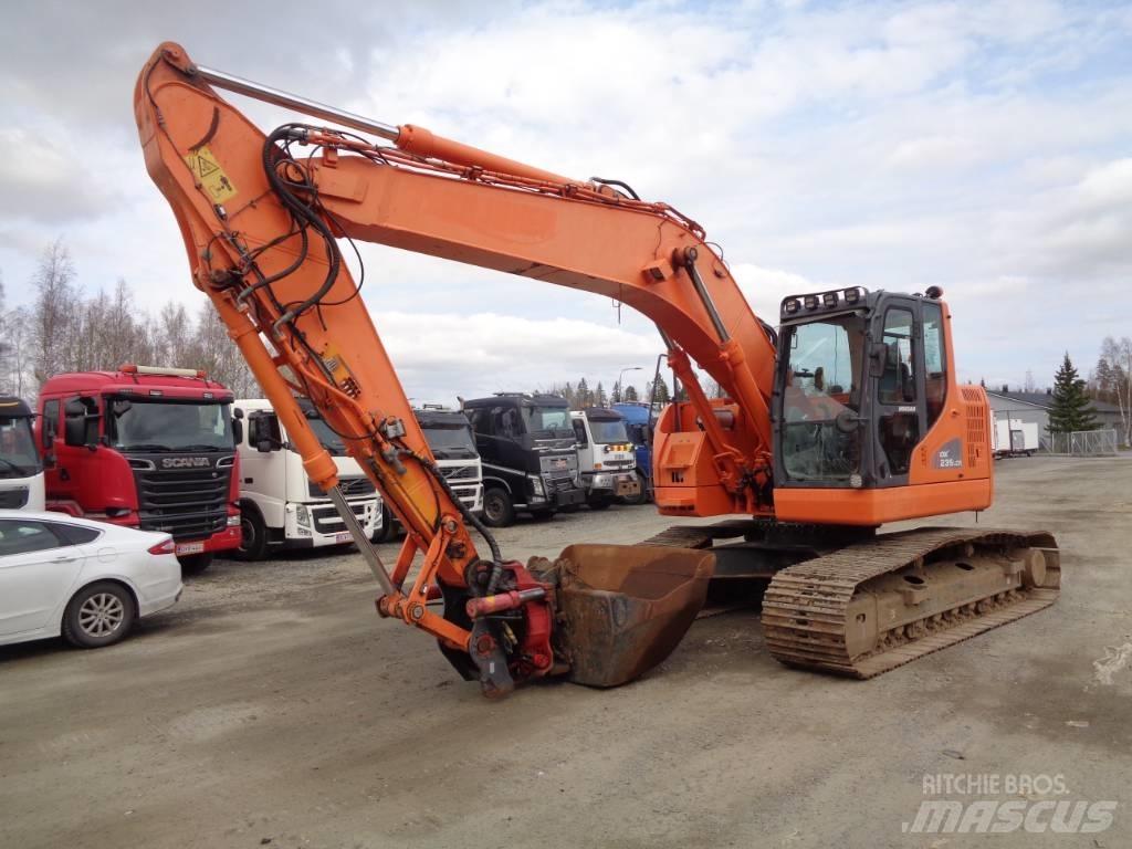 Doosan 235 LCR 履带挖掘机