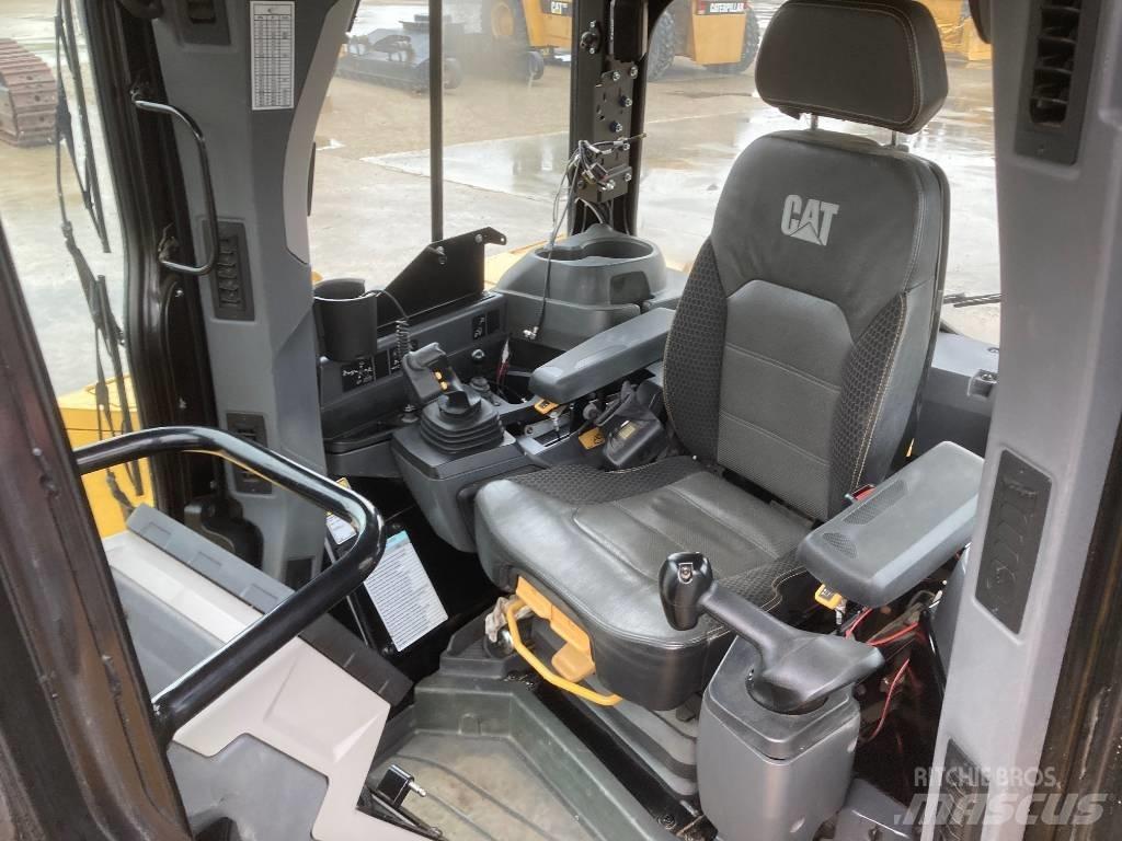 CAT D 6 LGP 履带式推土机