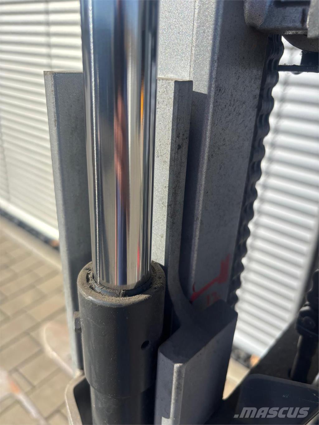 Still EXV12 行走式堆垛机