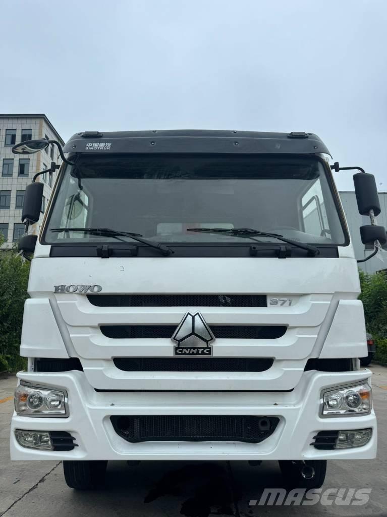 Sinotruk HOWO 371 自卸式货车