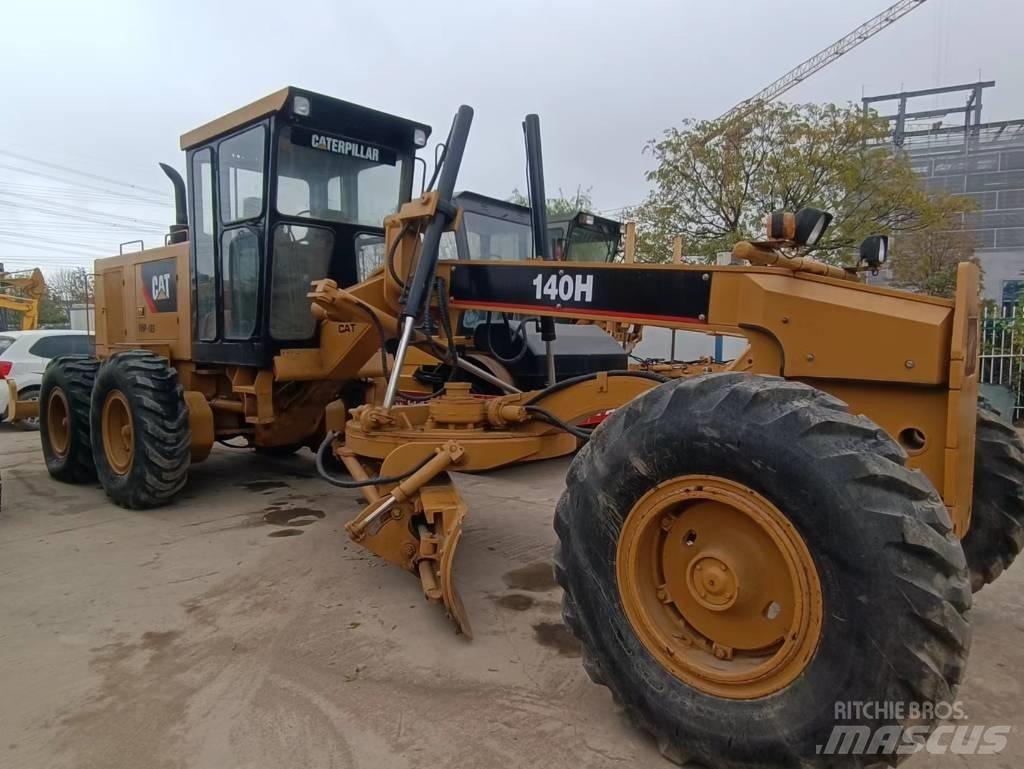 CAT 140 H 平地机/推土机