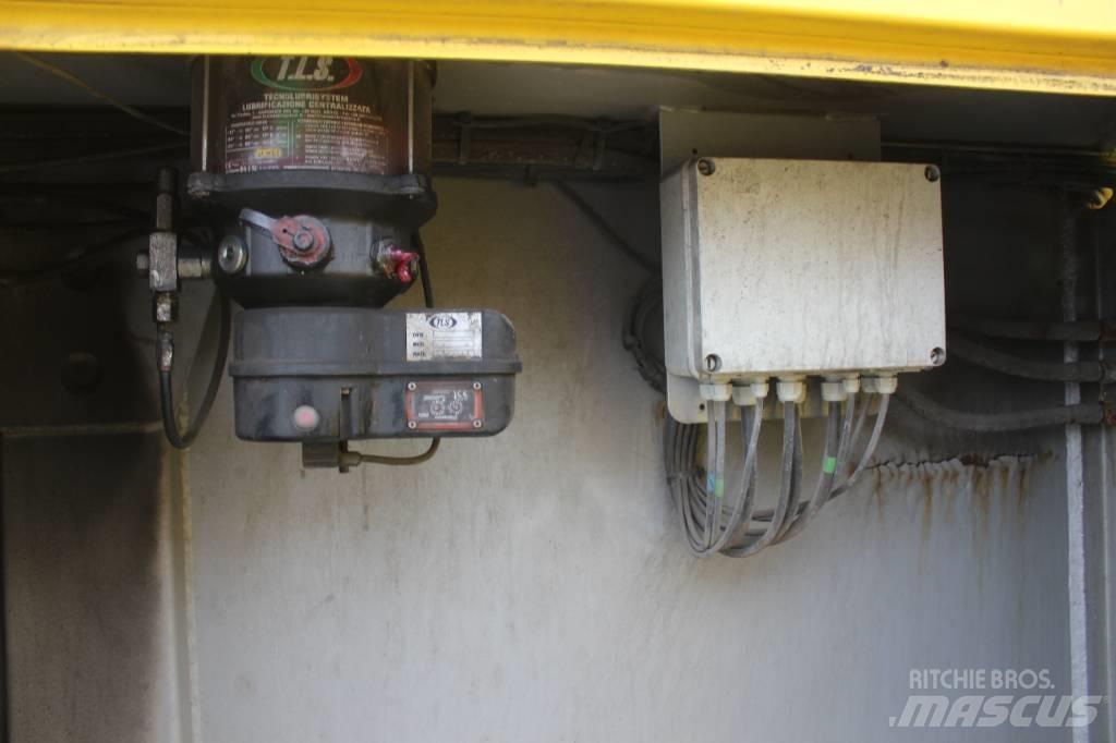 AMT IN300 Innenlader 其他半挂车
