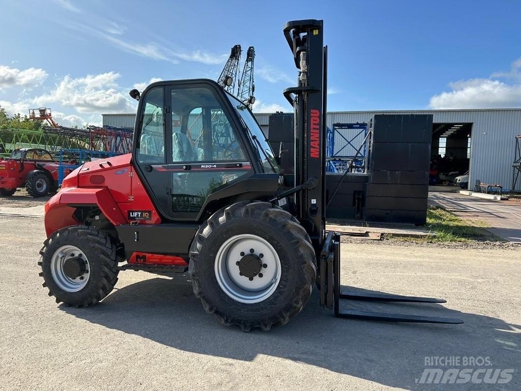 Manitou M 30.4 越野叉车|叉装车
