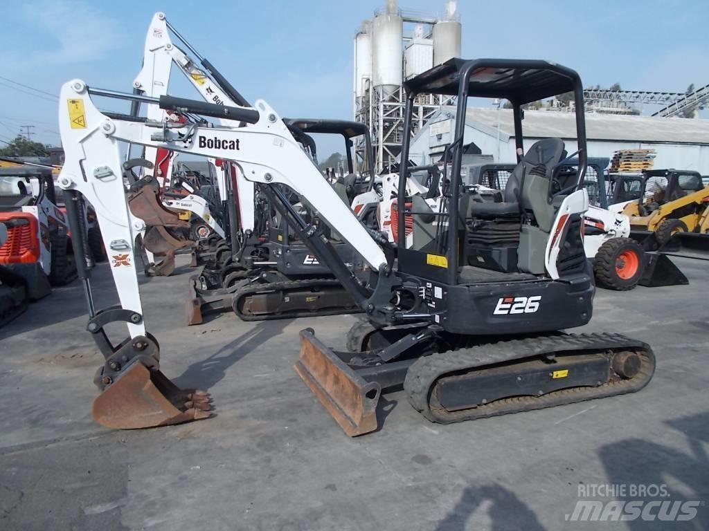 Bobcat E26GM 小型挖掘机