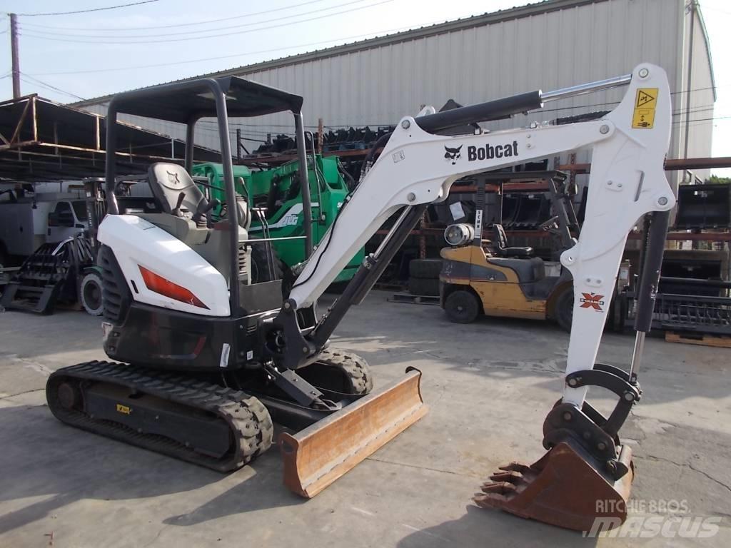 Bobcat E26GM 小型挖掘机