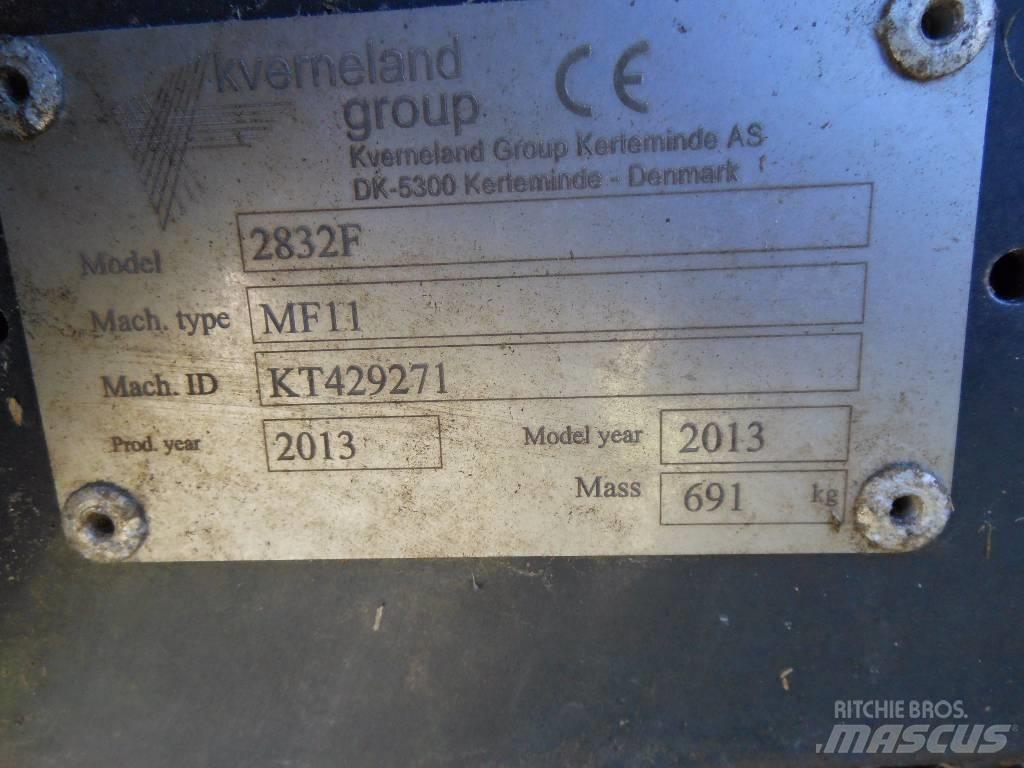 Kverneland 2832-F 割草调节装置