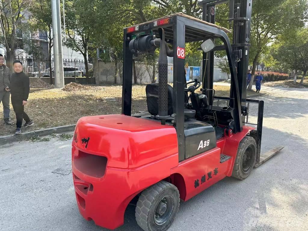 Hangcha A38 柴油叉车