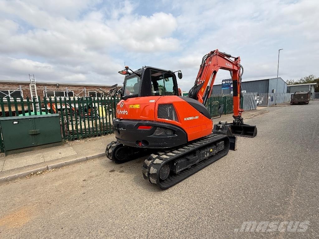Kubota KX 080-4 中型挖掘机