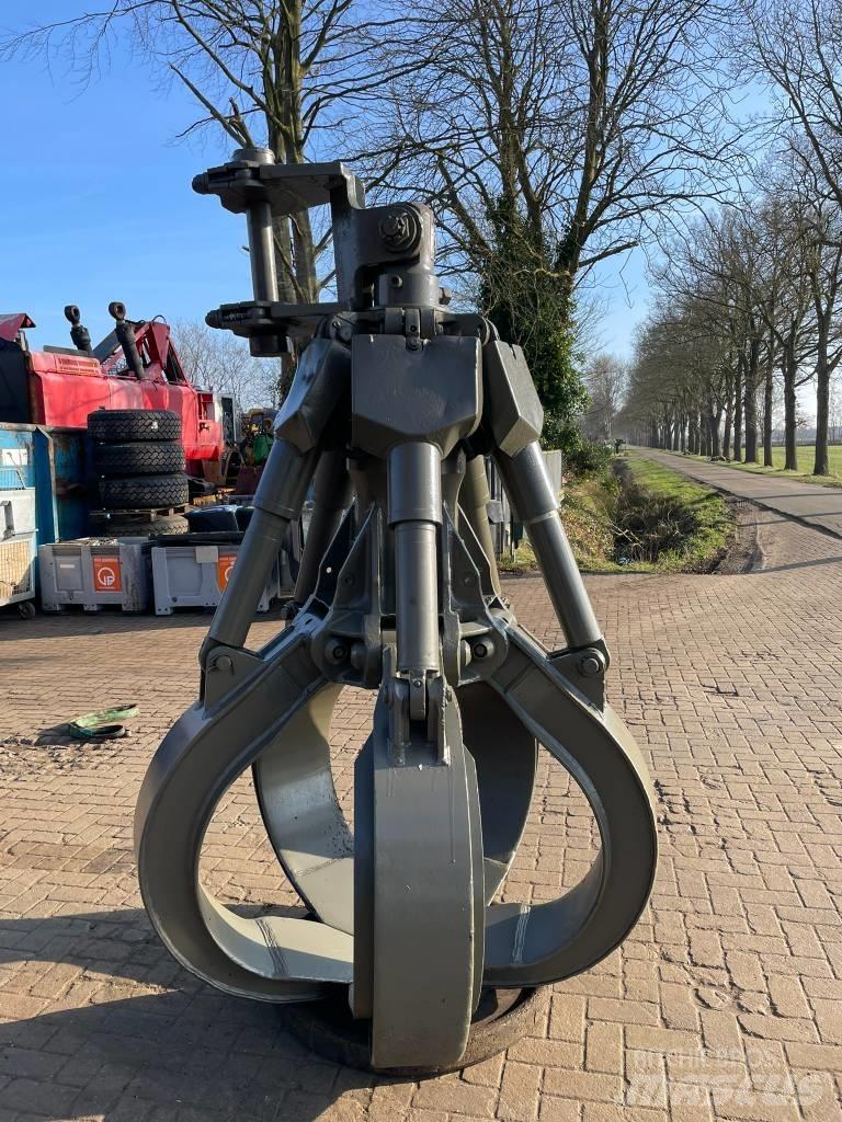 Fuchs HDMS 800 工业挖掘机