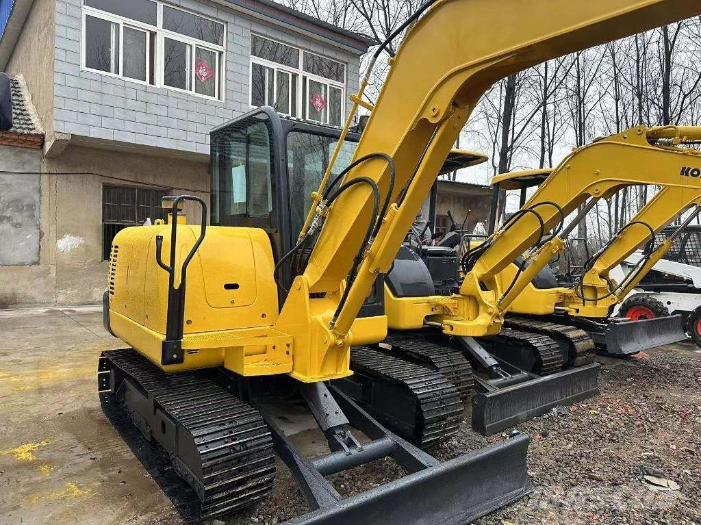 Komatsu PC56-7 履带挖掘机