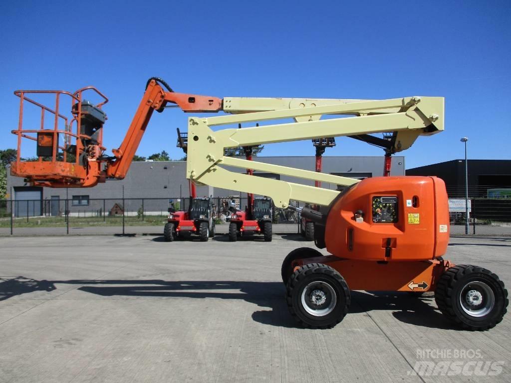 JLG 450 AJ (895) 自走式伸缩臂升降机