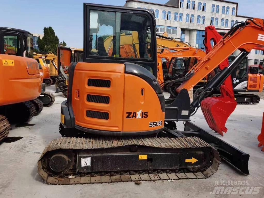Hitachi zx55 小型挖掘机