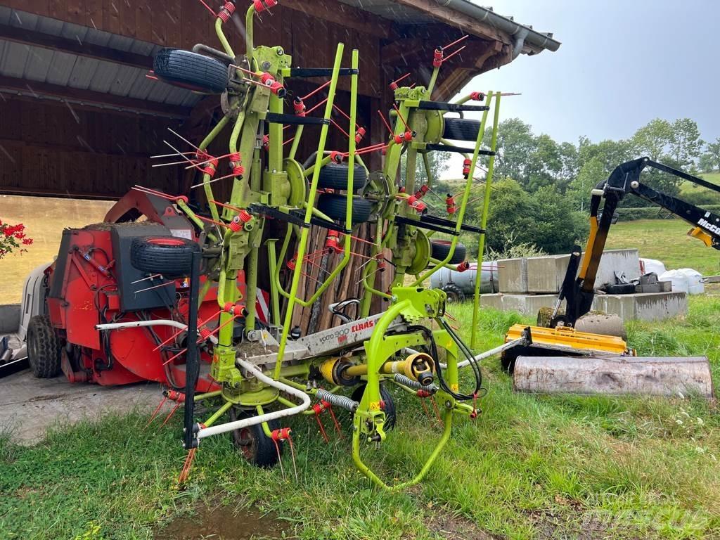 CLAAS VOLTO 900 犁耙和摊草机