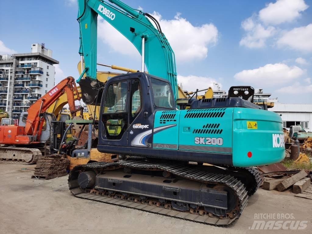 Kobelco SK 200 履带挖掘机