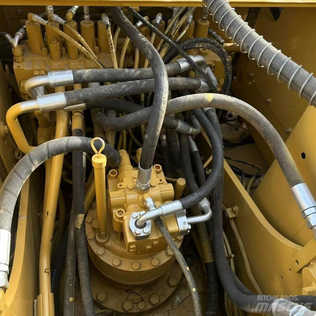 CAT 320 C 履带挖掘机