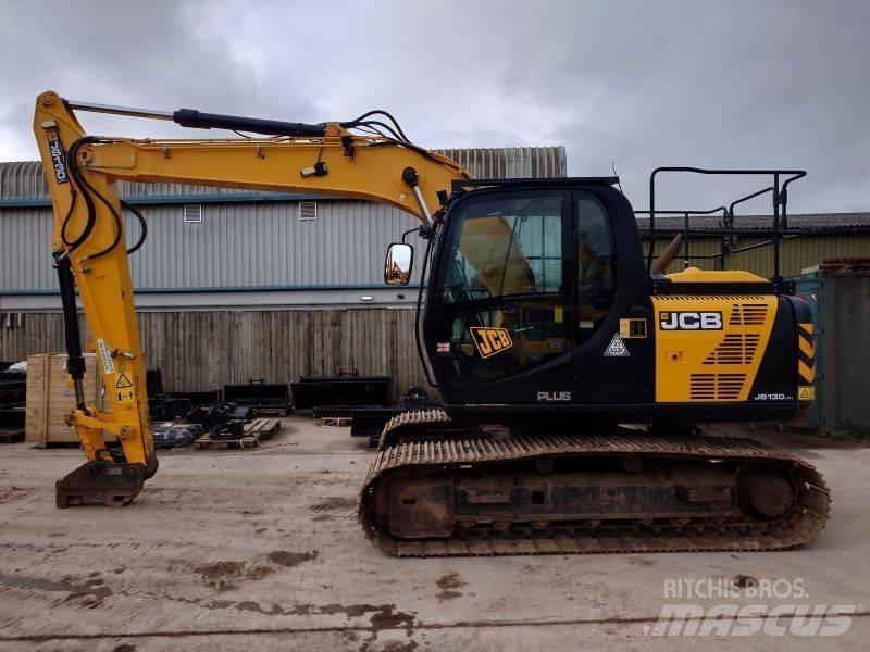 JCB JS 130 LC 履带挖掘机