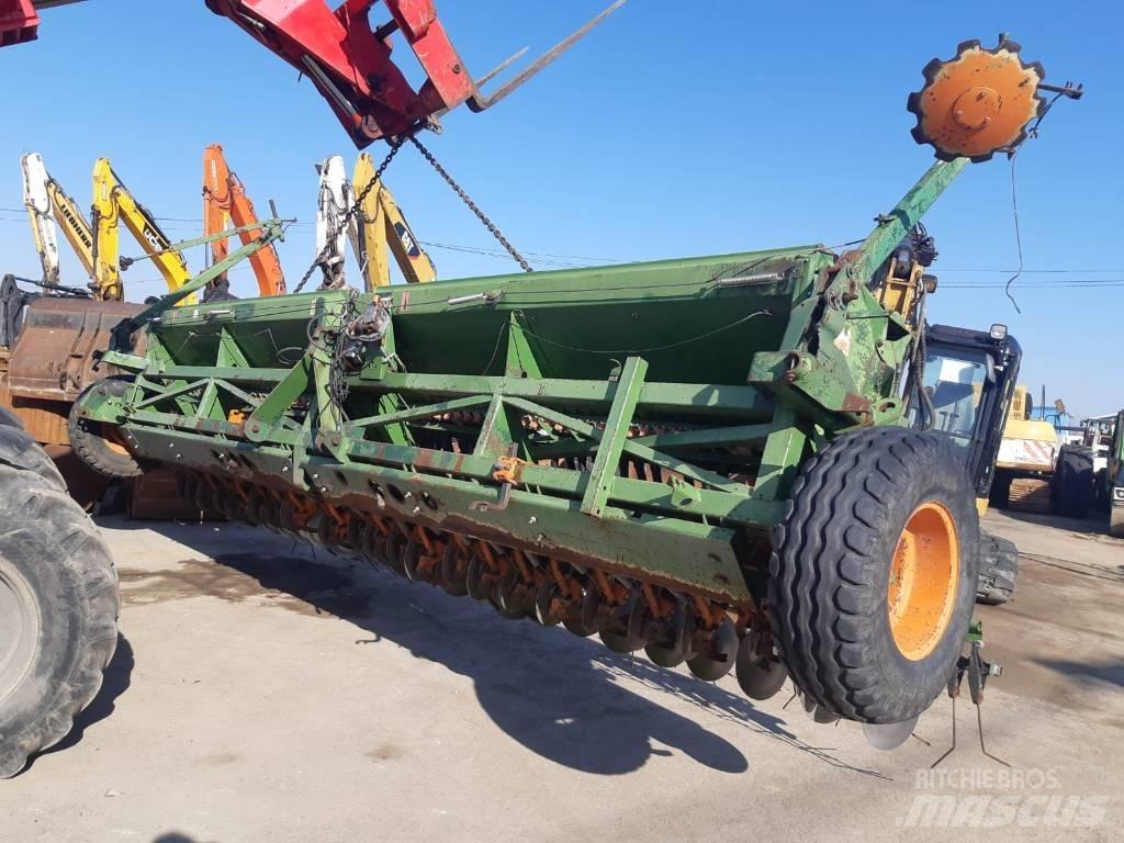 Amazone D8-60 Super 条播机