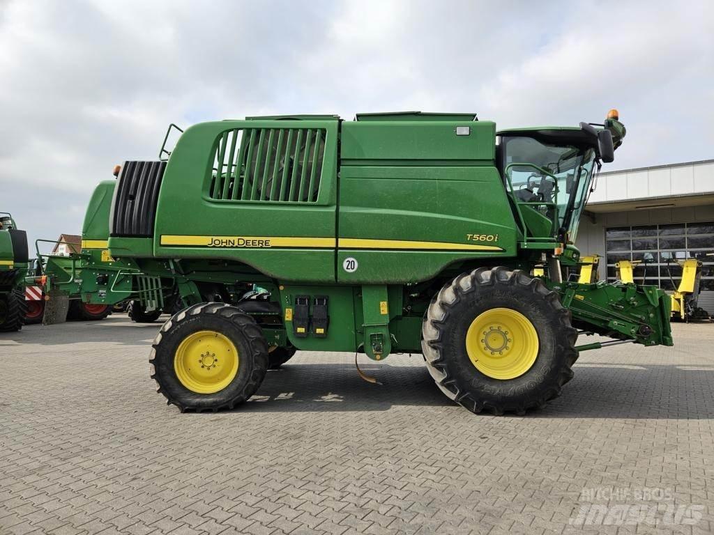 John Deere T560I 联合收割机
